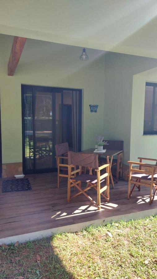 Casa De Huespedes Mariposa En Manantial Countryclub Apartment Hohenau ภายนอก รูปภาพ
